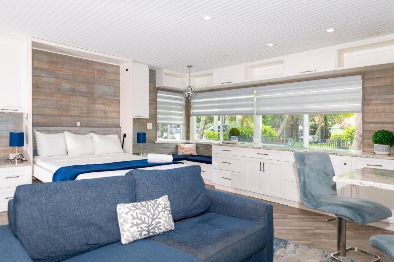 Tropic Isle Boutique Hotel Hollywood Exterior photo